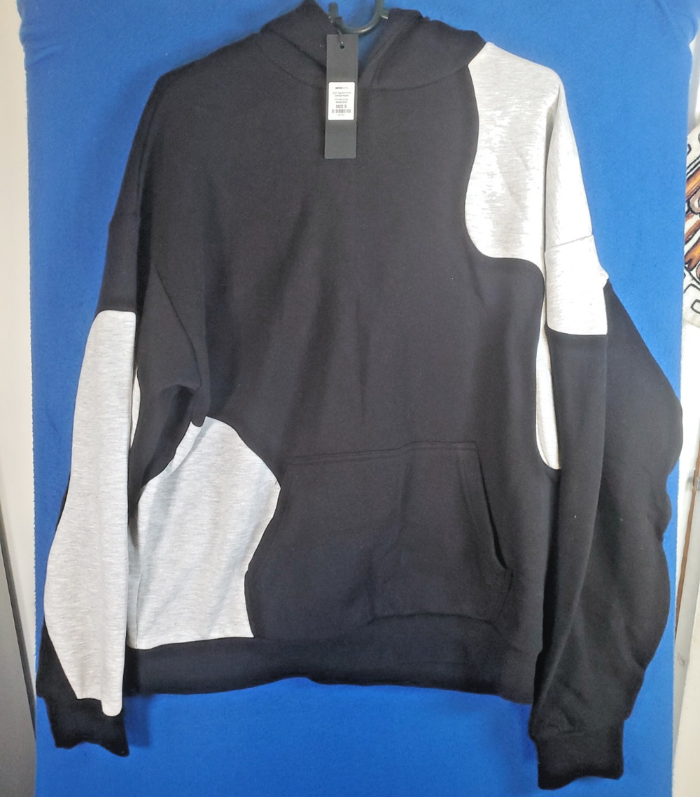 Fashion Nova Men Tyson Opposite Forces Oversize Hoodie Black Grey Size Small NWT